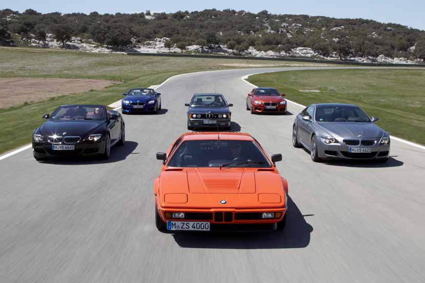 Década de 90 A década de 90 transforma sonhos em realidade: surgem os BMW M3 Coupé, BMW 850 CSI e BMW M5 Touring.