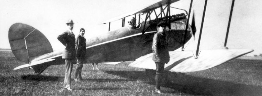 Em 1916, a empresa Flugmaschinenfabrik Gustav Otto foi incorporada à Bayerische Flugzeug-Werke AG (BFW) a pedido do governo.