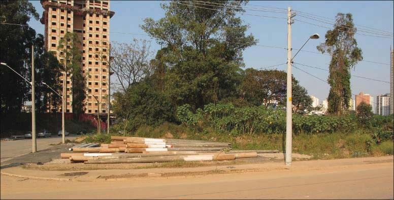 - Estação aeta Neves No intervalo até esta estação o traçado da Linha 18 - ronze deverá se afastar do leito do ribeirão dos Meninos, em direção à região central da cidade.