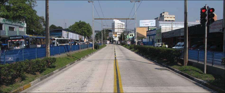 Não há indícios de que a implantação da Linha 18 - ronze represente algum tipo de ameaça à edificação, seja de maneira direta ou indireta. Figura 8.4.14.3-59: Igreja de Santa Filomena.