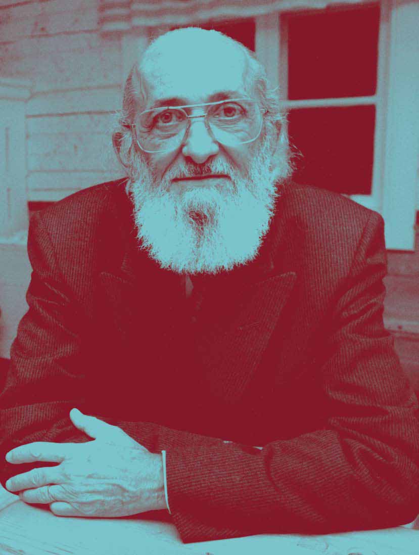 11. A Herança de Paulo Freire. Mulheres e homens, nos tornamos mais do que puros aparatos a serem treinados ou adestrados. Nos tornamos seres da opção, da decisão, da intervenção no mundo.