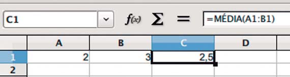 selecionado. Assim, se o intervalo tiver 5 células, o resultado será a soma das 5 células dividido pelo número 5.