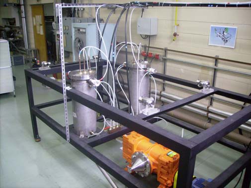 Desenvolvimento de um Laser de CO 2 Contínuo, de Alta Potência, para Processamento de Materiais Gilson Carlos de Castro Correard e Nicolau André Silveira Rodrigues Instituto de Estudos Avançados /CTA