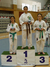 Kumite 15/17 anos Fem 1º Sara Carneiro - Negrelense 2º Sandra