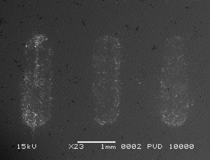 65 Tabela 4.3 Áreas do DLC PVD 1 µm e UHMWPE obtidas para ensaios de 5000 até 100.000 ciclos motores.