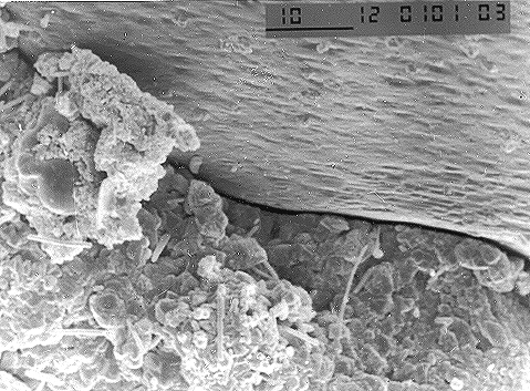 5.2.6 Adições Minerais São materiais finamente moídos, adicionados à concretos e argamassas com a finalidade de melhorar ou adquirir propriedades especiais.