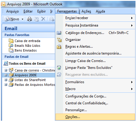 Arquivamento Arquivamento Automático O Outlook oferece ferramentas próprias para arquivar as mensagens de correio.