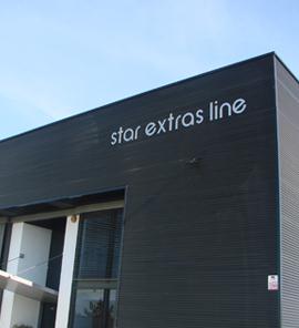 01 - Apresentação QUEM SOMOS A Star Extras Line é uma empresa que fabrica e comercializa acessórios para o mercado automóvel after-market nas vertentes de 4X4,