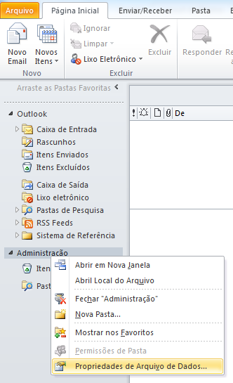 O arquivo de dados novo aparece no painel de navegação. COMENTÁRIO Um arquivo de dados do Outlook é sempre criado com duas subpastas, Itens Excluídos e Pastas de Pesquisa.