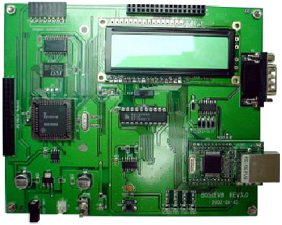 com microcontroladores Atmel Flash 80C51 e WIZnet IInchip. Figura 6.11: Módulo Web LAN51H da Atmel.