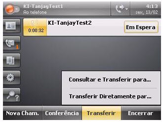 Guia do usuário do telefone Polycom CX 700 IP Transferência de chamadas Uma chamada pode ser transferida de duas maneiras: Transferência com consulta A pessoa para quem você deseja transferir a