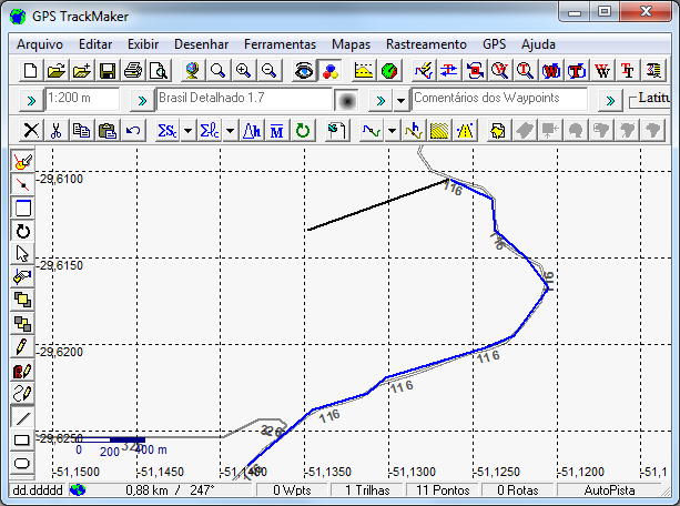 Criando uma cerca eletrônica no programa GPS TrackMaker O primeiro passo antes de criar as cercas é configurar o programa GPS TrackMaker para o datum WGS8 e para coordenadas geográficas no formato