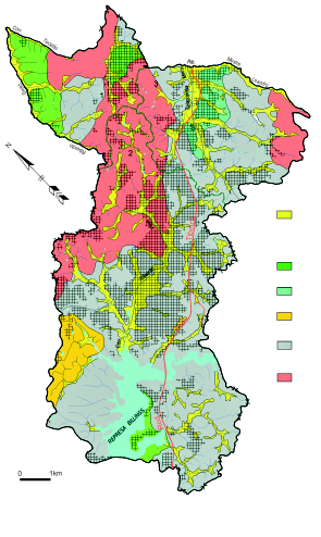 46 MINERAÇÃO & MUNICÍPIO - BASES PARA PLANEJAMENTO E GESTÃO DOS RECURSOS MINERAIS GEOMORFOLOGIA PROVÍNCIA GEOMORFOLÓGICA DO PLANALTO ATLÂNTICO ZONA GEOMORFOLÓGICA DO PLANALTO PAULISTANO RELEVOS DE