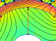 Seleccionando agora o rotor do motor, é também possível analisar a sua distribuição de campo H (figura 6.5). Figura 6.5. Evolução do campo H no rotor do motor, na secção indicada pela recta vermelha.