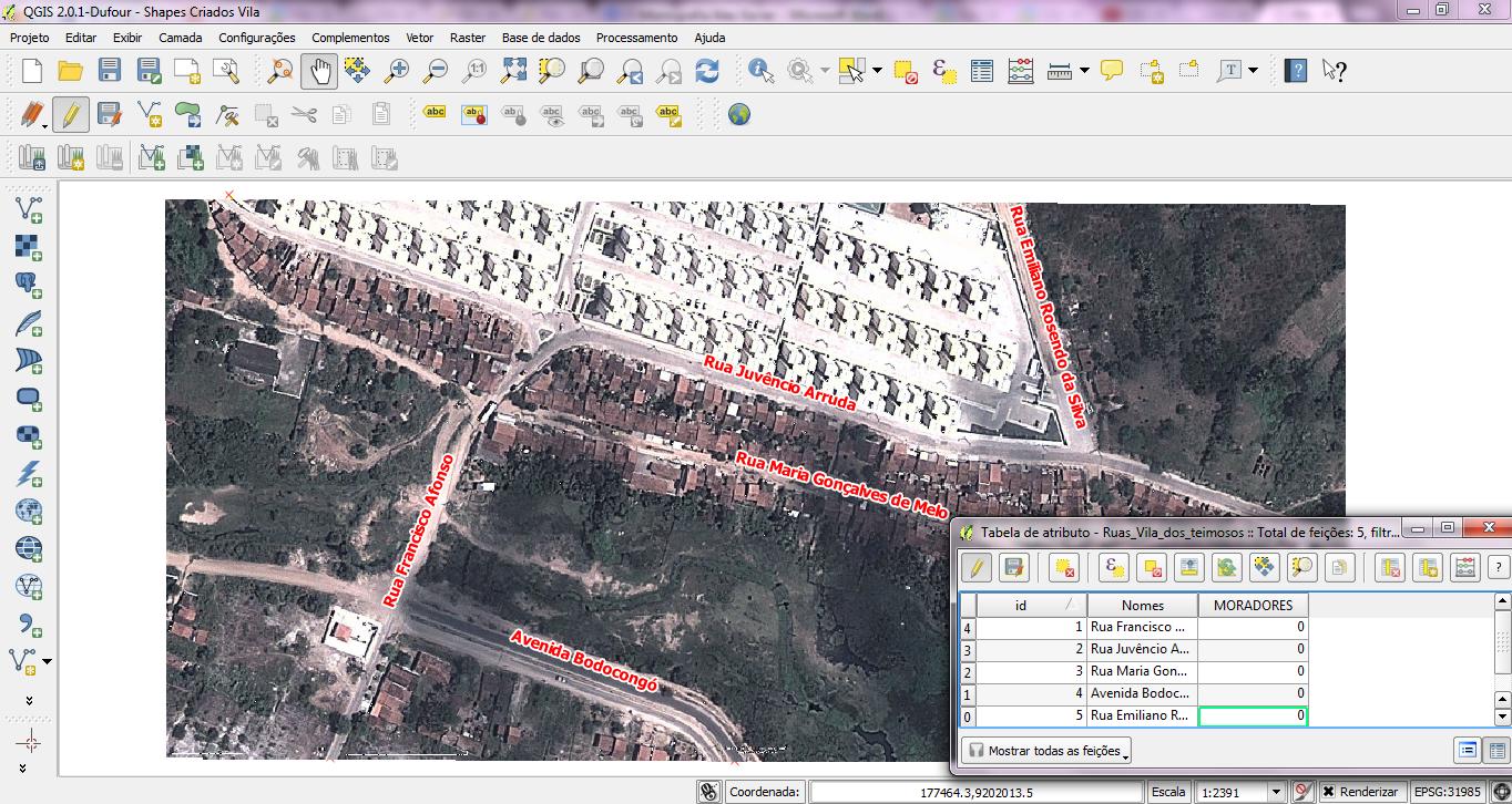 36 Figura 21 Mapa temático do polígono e resgate de informações sanitárias da Vila dos Teimosos Fonte: Print screen do aplicativo QGIS 2.0.