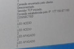 Figura 55: Comunicação bidirecional servidor TCP - modem O último teste realizado seria a integração do sistema de comunicação modem-servidor com o RS485, aplicado sobre o circuito da lâmpada (por