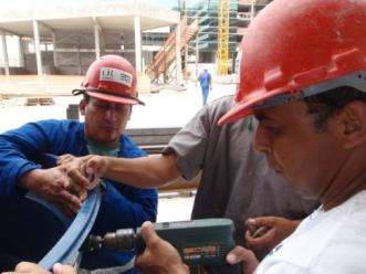 Fundação em 2003 Tecnologias Energia solar fotovoltaica Aquecimento Solar Treinamentos e Eventos Para professionais e leigos Estudos