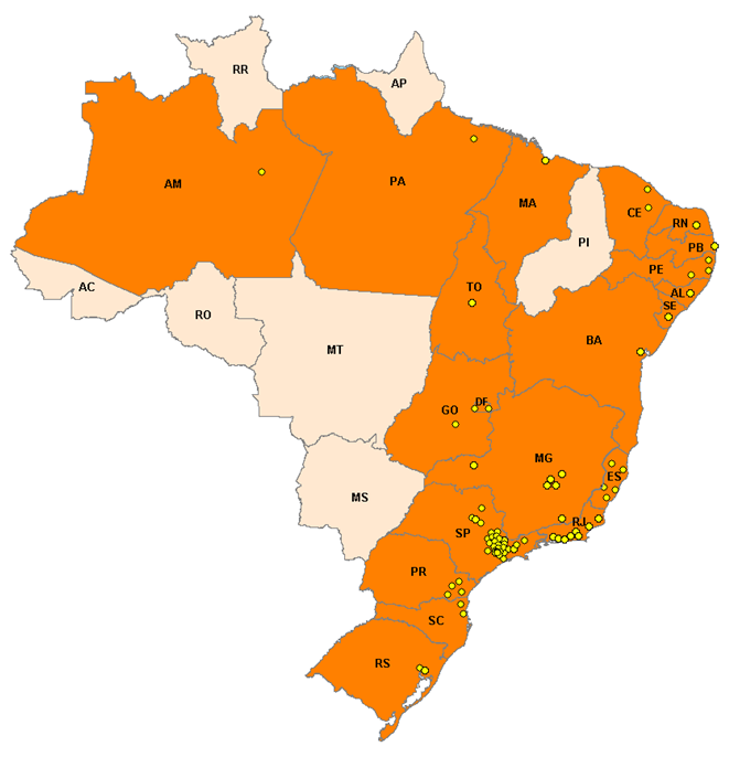 Condomínios Industriais Brasil Monitoramento do Mercado - 2011 Inventário Existente e Futuro por Região (%) Região Existente (%) Futuro (%) Centro-Oeste 1% 1% Nordeste 6% 18% Norte 2% 1% Sudeste 83%