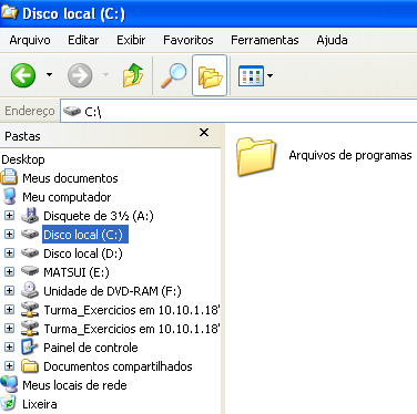 Windows Explorer O Windows Explorer tem a mesma função do Meu Computador: Organizar o disco e possibilitar trabalhar com os arquivos fazendo, por exemplo, cópia, exclusão e mudança no local dos