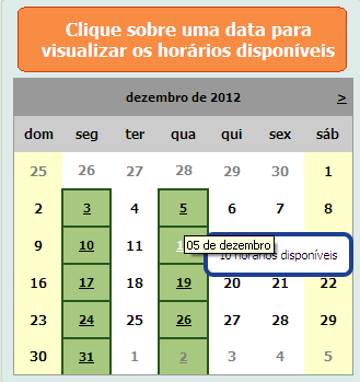 No calendário, ao passar o mouse sobre o dia é informada a quantidade de horários disponíveis para aquela data.