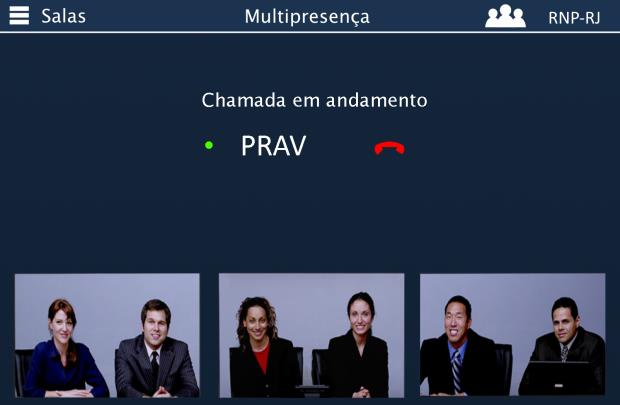 atender ou rejeitar a ligação. Fig. 9. Interface de operação no tablet. A Figura 10 mostra uma interface de configuração do tablet durante a chamada em andamento.