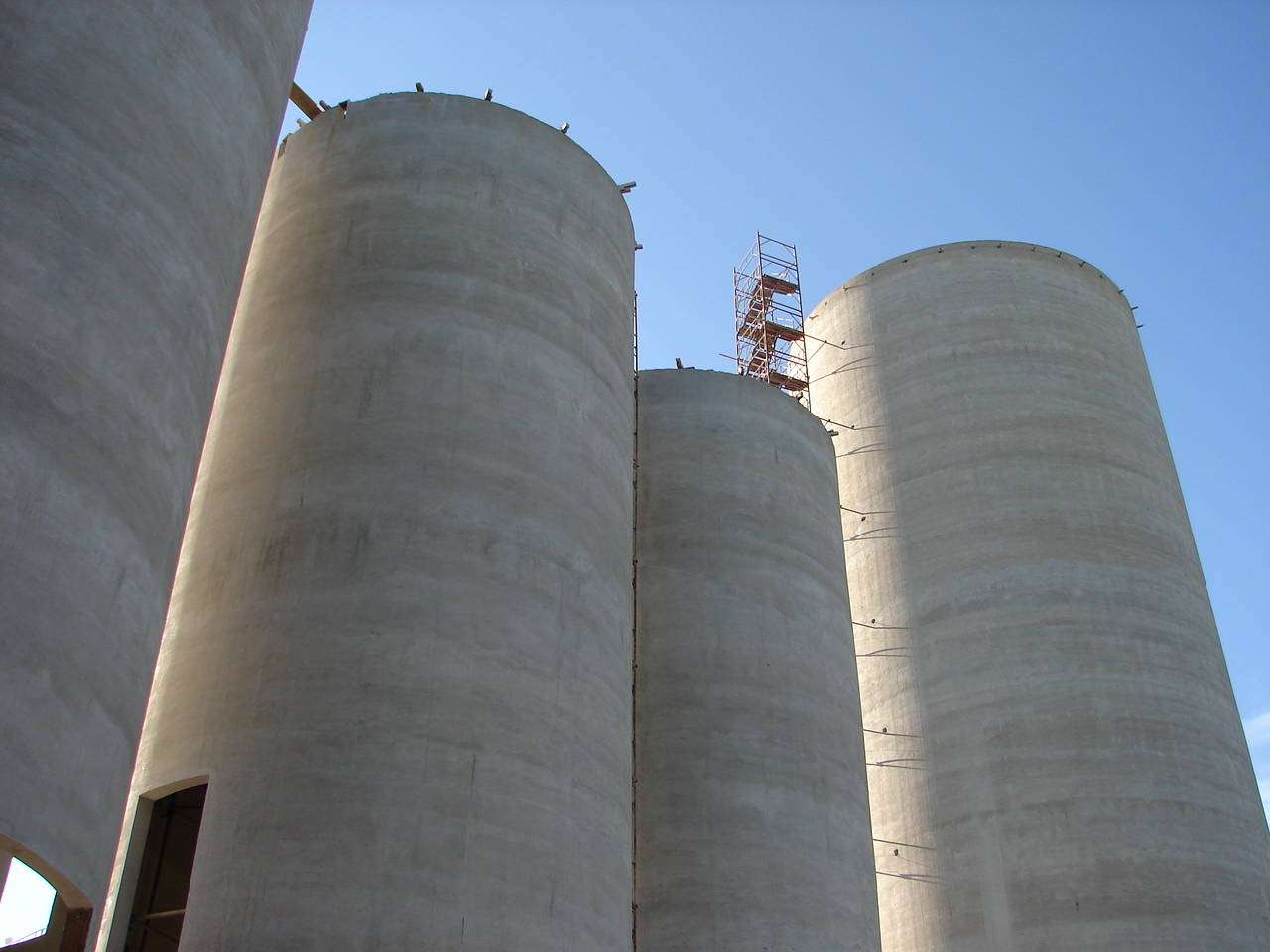 SILOS -GEOMETRIA