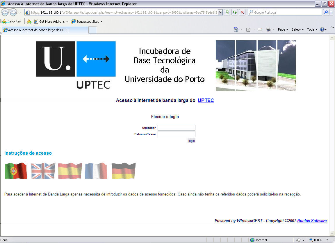 Apresentação de Redes Figura 2.15: Página de autenticação do hotspot da UPTec Nesta página é necessário inserir as credenciais válidas para poder aceder à Internet.