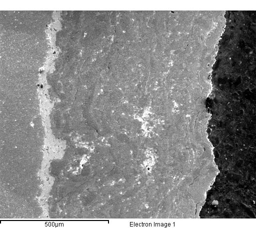 37 Substrato Bakelite Camada intermediaria (a) (b) Figura IV.4: MEV - Condição 2, não selada (a) Morfologia; (b) Espectro do EDS da área Substrato Camada intermediaria Baquelite (a) (b) Figura IV.