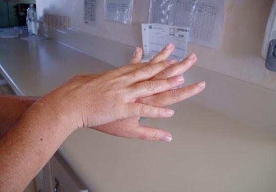 O que é higiene de mãos?