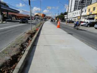 Obras Urbanas Importantes para Sustentabilidade e Mobilidade Urbana Transcarioca I e II RJ Transolimpico RJ Transbrasil RJ BRTs BH BRTs DF BRTs Goiânia