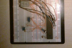 3.0 Resultados Práticos Conforme proposto em nosso projeto, montamos um circuito em um proto-board para a aquisição e visualização de valores.