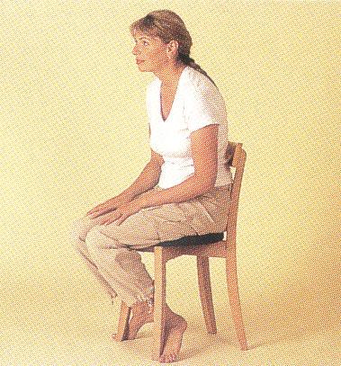 POSTURA DO CORPO Posição de sentado Correco: pense em afastar os ombros um do outro.