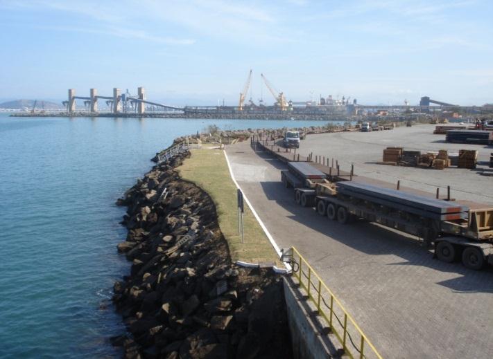 Portos Cliente: ArcelorMittal Tubarão Local: Serra/ES Licenciamento Ambiental do Projeto de Expansão do TPS