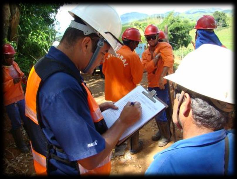 PESQUISAS DE CLIMA APOIO NA DEFINIÇÃO SISTÊMICA DOS ASSUNTOS LEVANTAMENTO DE DADOS ELABORAÇÃO DE QUESTIONÁRIOS APLICAÇÃO