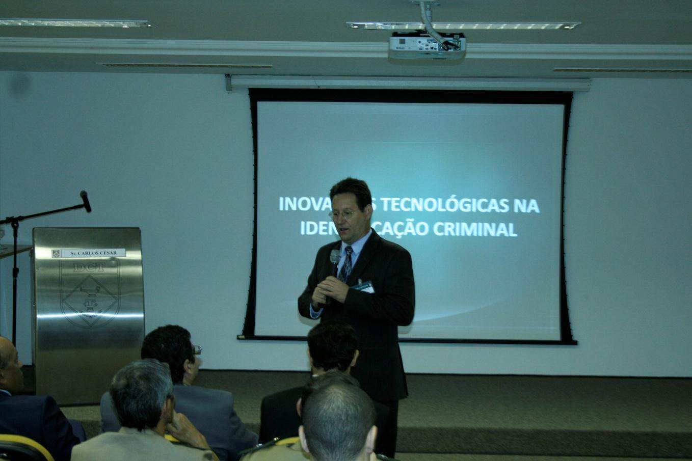 APRESENTAÇÃO DO INSTITUTO DE