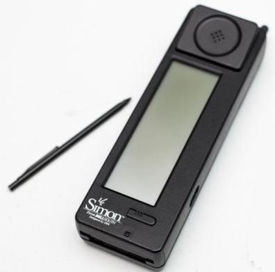 UM POUCO DE HISTÓRIA - 1994 Surge o primeiro smartphone: o IBM Simon tinha tela sensível ao toque, calendário, e- mail e fax.