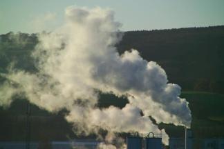 INDÚSTRIA DO CIMENTO E EMISSÃO DE CO2 A indústria do cimento responde por cerca de 7% da emissão anual de CO 2.