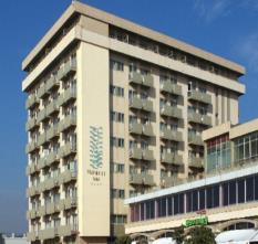 Hotel Praia Golfe 4* PROGRAMA DE REVEILLON 2014/2015 DE 29/12 a 02/01 10% de desconto em reservas até 30/10 4 5% de desconto em reservas até 15/11 4 Reduções aplicáveis sobre os seguintes valores: OS