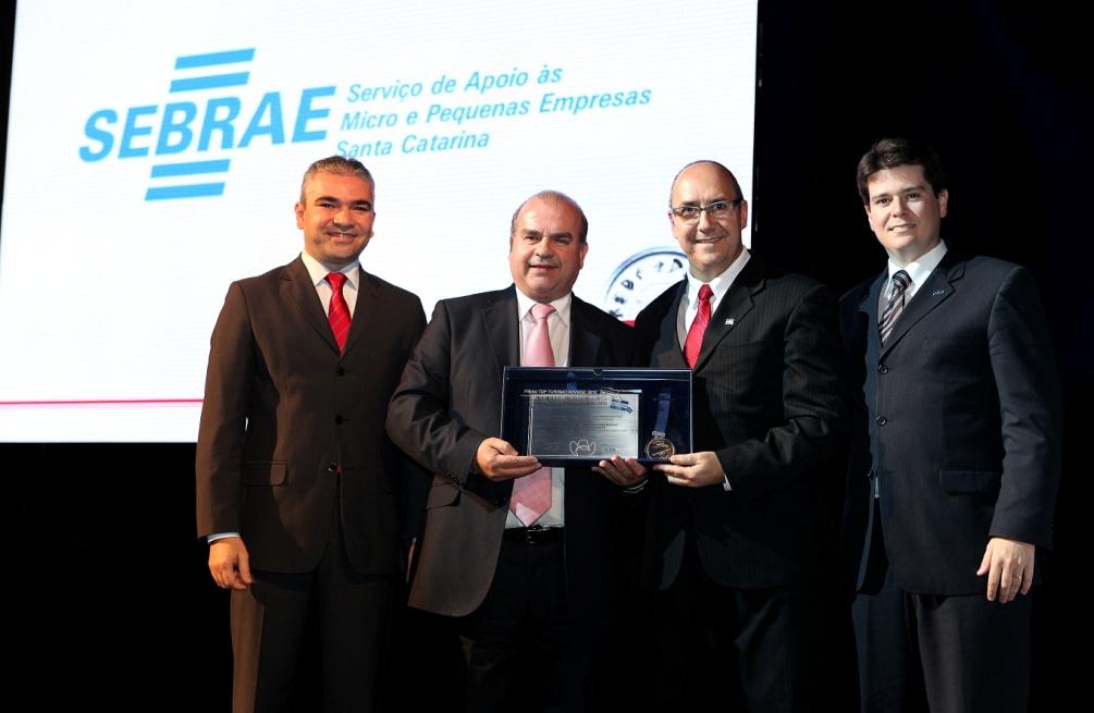 Premiação dos Cases Case: Turismo rural, étnico e cultural do Vale Europeu.