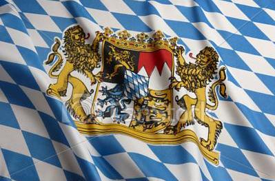 Siemens, Continental, BMW, Basf, Bayer, Beiersdorf, DHL, Bosch, Infineon, Adidas e Hugo Boss. 3.Munique: A capital Baviera (Bayern), Munique (München) é conhecida por ser uma cidade cosmopolita.