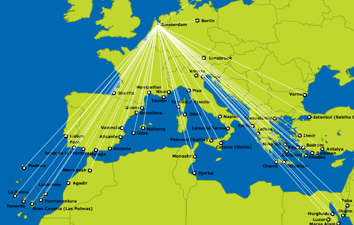 Países Baixos OPORTUNIDADES A TAP oferece 1 voo diário a partir de Amesterdão, e com os voos da Ryanair a partir de Eindhoven e Düsseldorf do outro lado da fronteira holandesa, estão disponíveis mais