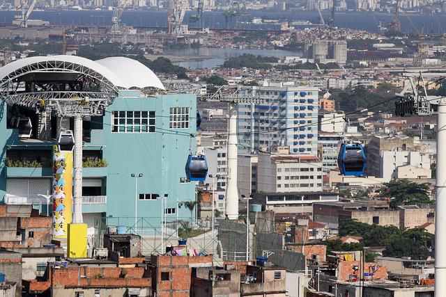 TELEFÉRICO DO ALEMÃO Primeiro teleférico para transporte regular de passageiros no