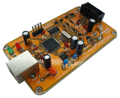 Figura 3.1 CodeWarrior com a ferramenta Device Initialization. 3.2.3 Kit de Desenvolvimento Realizada a escolha do microcontrolador, buscou-se uma solução para o hardware do produto.