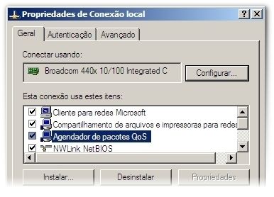 O uso do QoS oferece ganhos práticos em diversas áreas (reduz a necessidade de manter a conexão livre enquanto está falando no Skype, por exemplo), mas causa uma certa redução na banda total