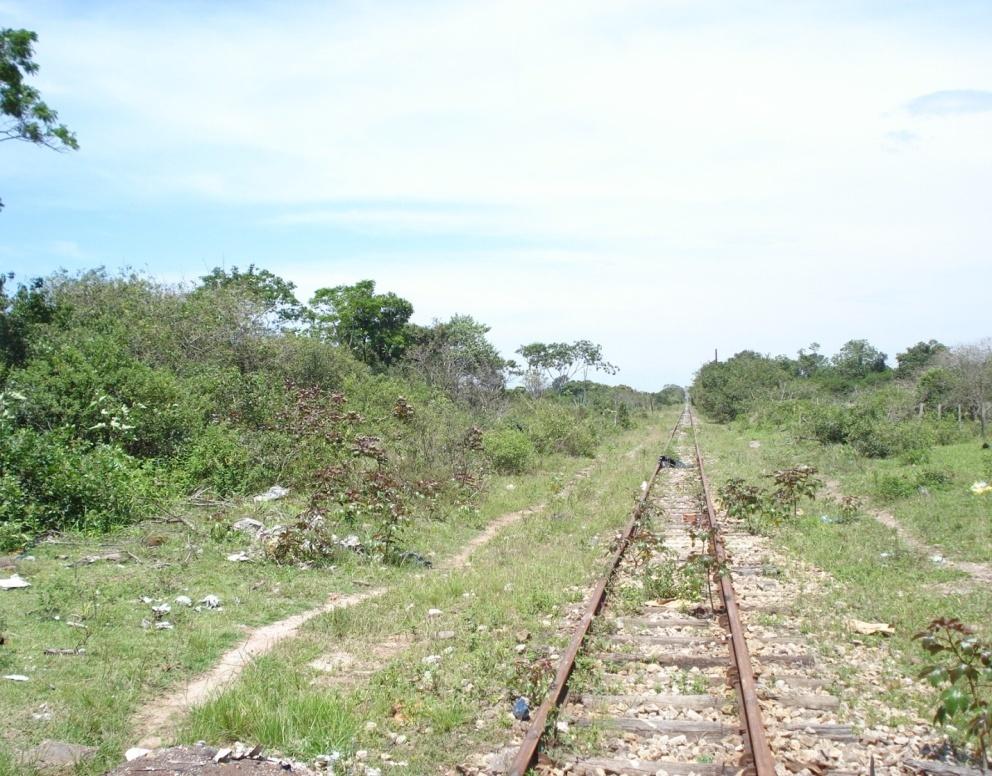 FERROVIAS TRECHO MACAÉ E CARAPEBUS