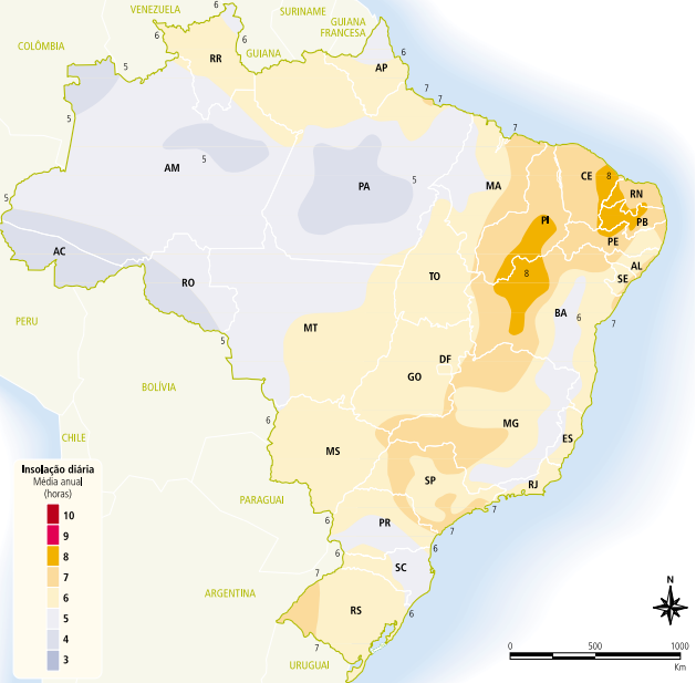 15 Figura 4 - Média anual de insolação diária no Brasil - Fonte: Atlas solarimétrico do Brasil (INMET, 2011) No setor predial residencial, o sistema de aquecimento solar consiste em um reservatório