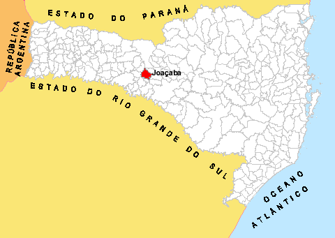 69 2.2.1 Localização geográfica O Estado de Santa Catarina, localiza-se na Região Sul do Brasil. Possui 293 municípios e uma área total de 95.442,9 km 2. Sua capital é Florianópolis.