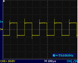 47 No canal 2 do osciloscópio mediu-se a tensão nos terminais do resistor (V R ), que é diretamente proporcional ao valor da corrente no circuito.