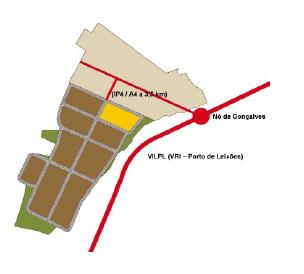 logística de transformação, uma área logística monocliente, um terminal intermodal ferro-rodo e um terminal intermodal marítimo-rodo e marítimoferro e serviços de apoio a empresas e veículos.