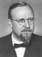 O cientista russo Alekandr Ivanovich Oparin, foi o